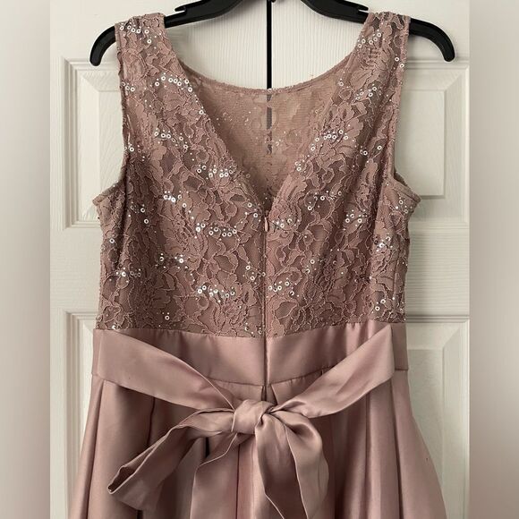 Ignite Evenings Mushroom Colored Maxi Dress Size 14 - Picture 6 of 11